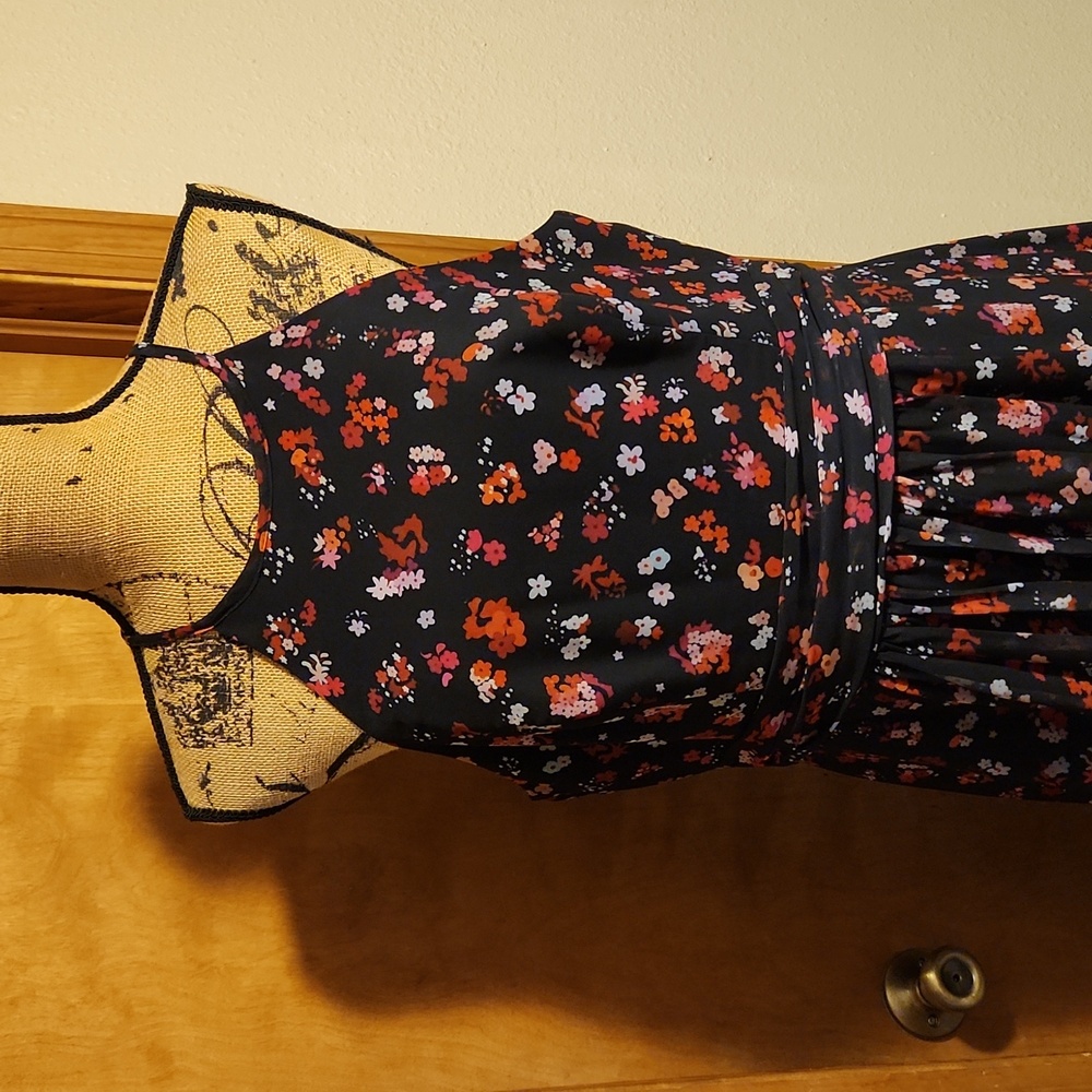 DB Studio, Floral Print Halter A Line Maxi Dress with Slit, Size 14 - Picture 5 of 8